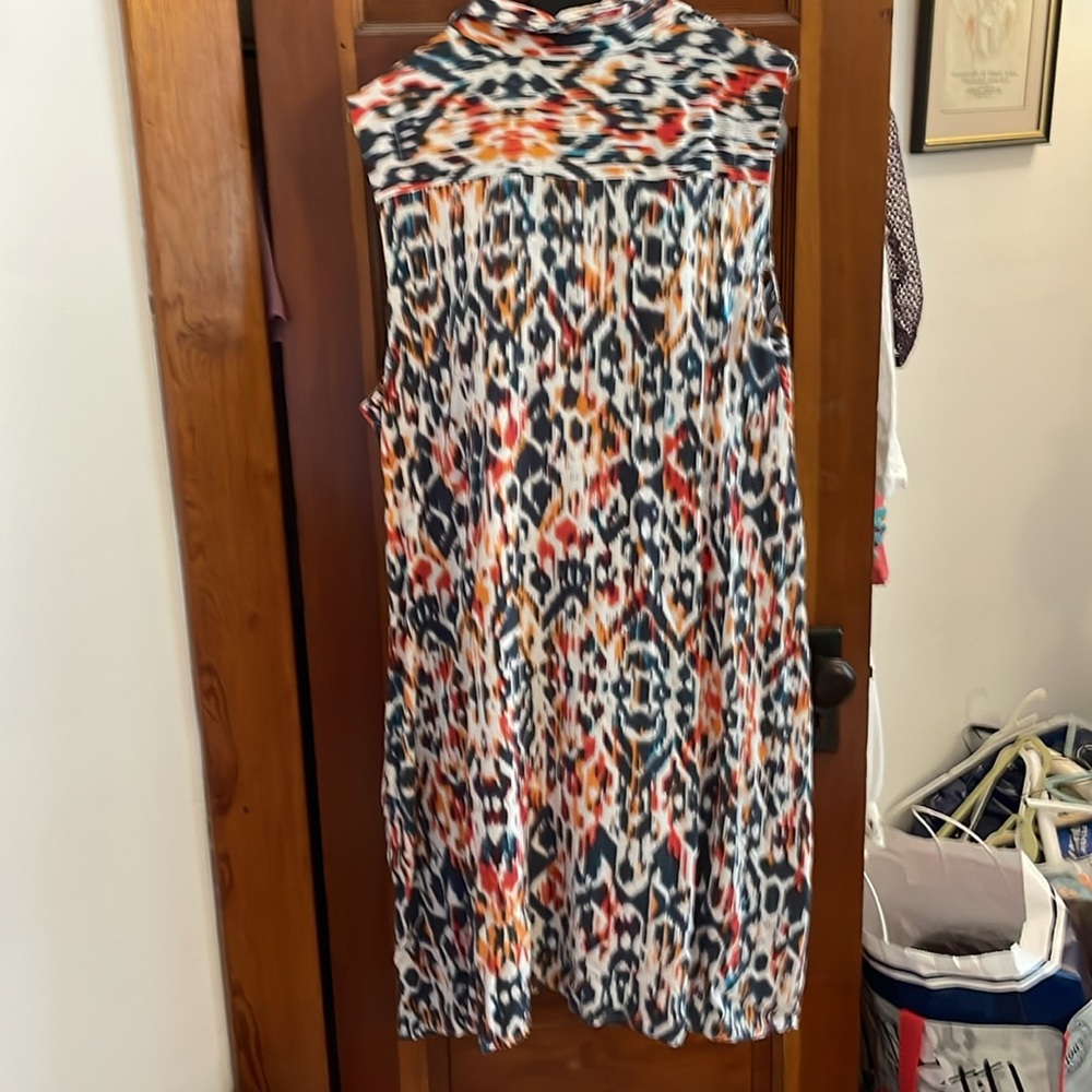 Dress - Picture 4 of 4